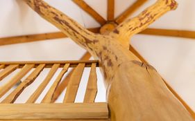 Kinlochlaich Tree House