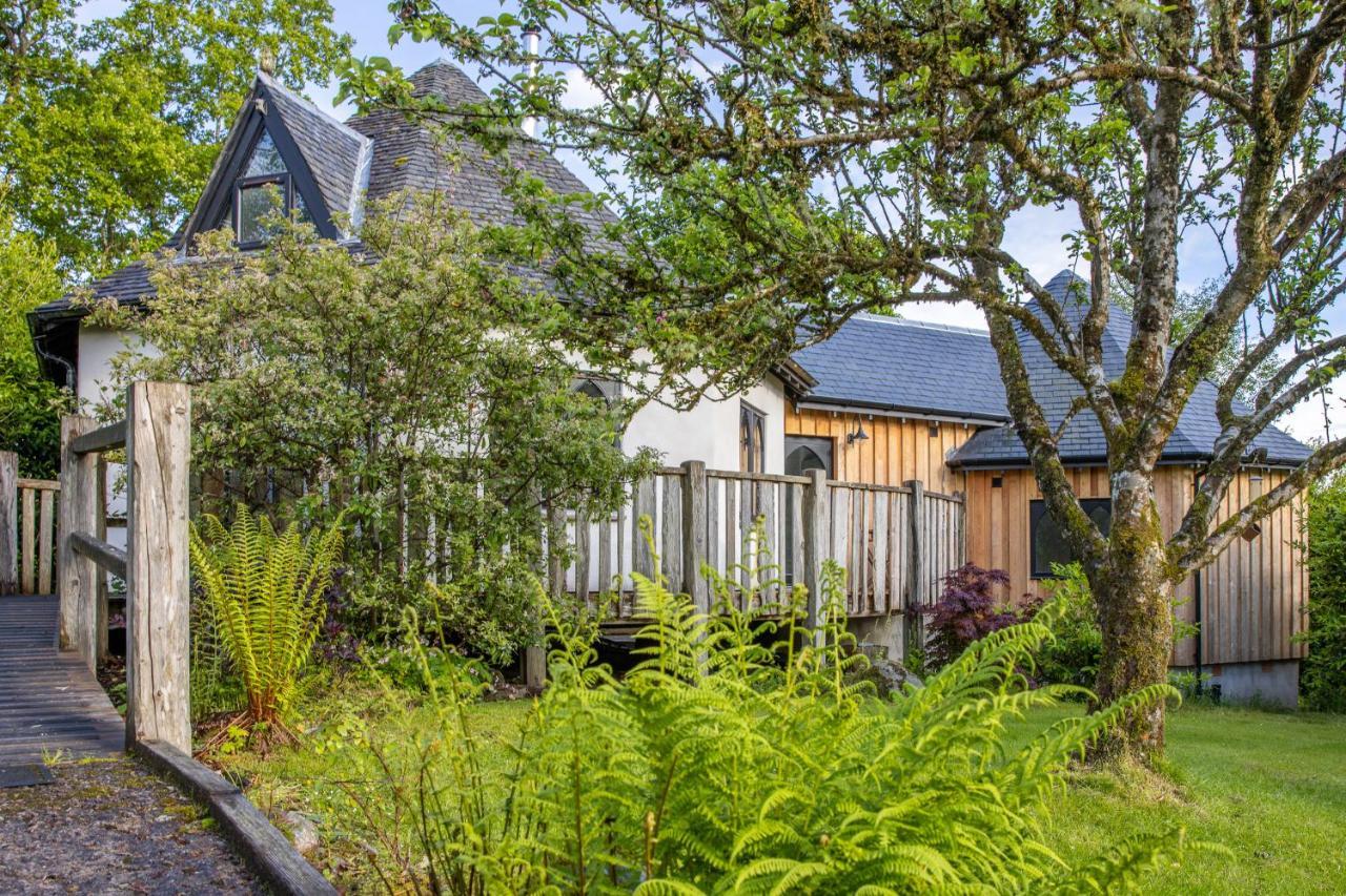 Villa Kinlochlaich Tree House à Appin Extérieur photo